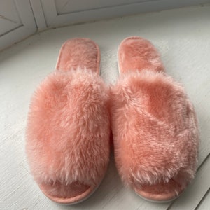 Buy Fuzzy Pink Slippers Online In India Etsy India