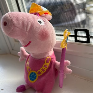 Ty Beanie Baby &#39;Peppa Princess&#39; - from Peppa Pig (7 inch)