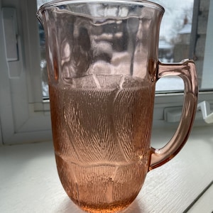 Vintage Pink Arcoroc Luminarc Glass Pitcher, Fleur Pattern, Peach/Pink Glass Water Jug