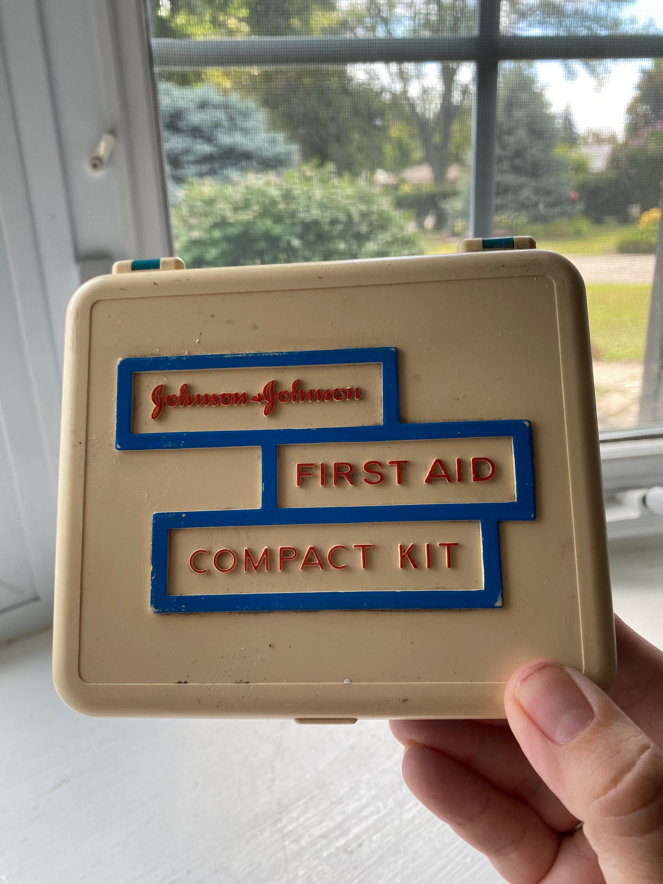 Vintage Vacation Pak/robert Mc Michael, Inc./first Aid Kit/travel