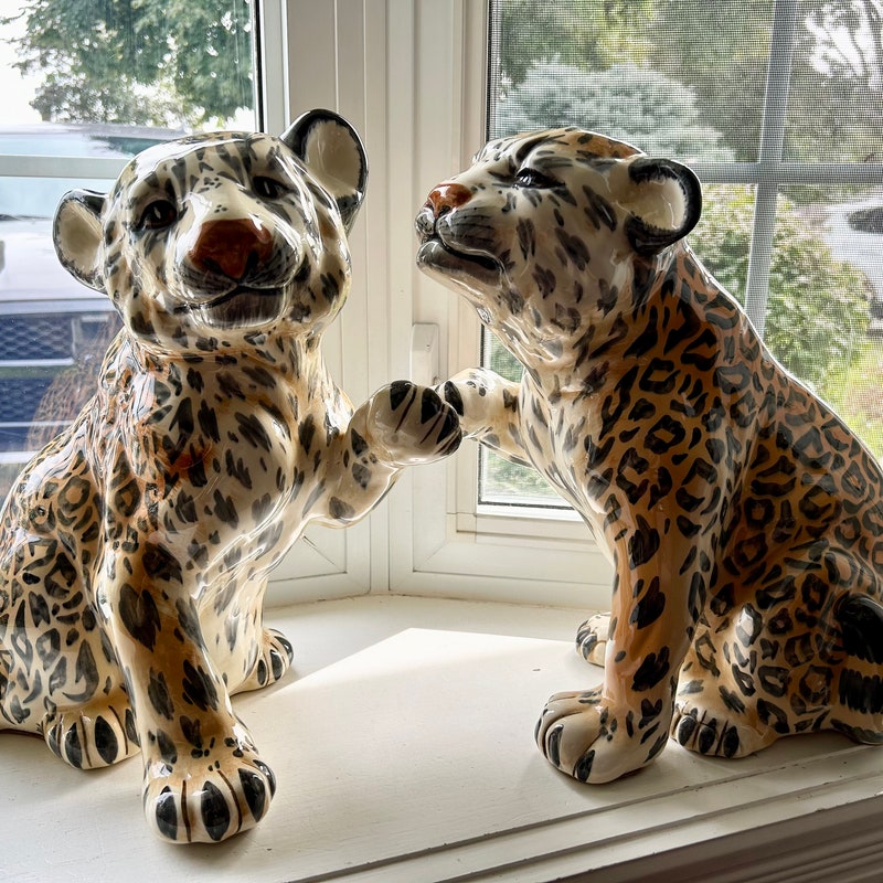 Conversation Concepts Leopard Figurine