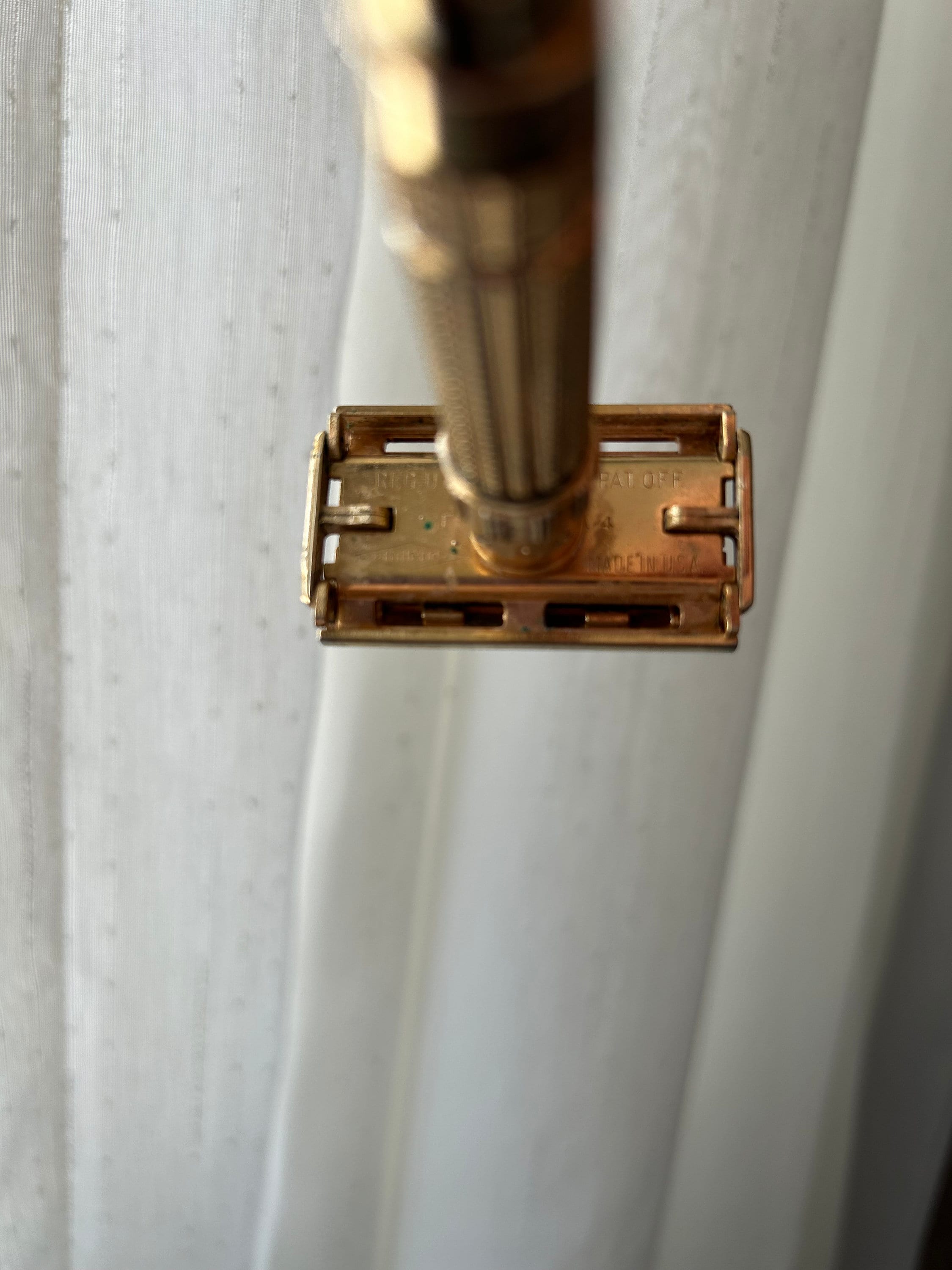 Vintage GILLETTE Toggle Adjustable Gold Plated Safety Razor F4