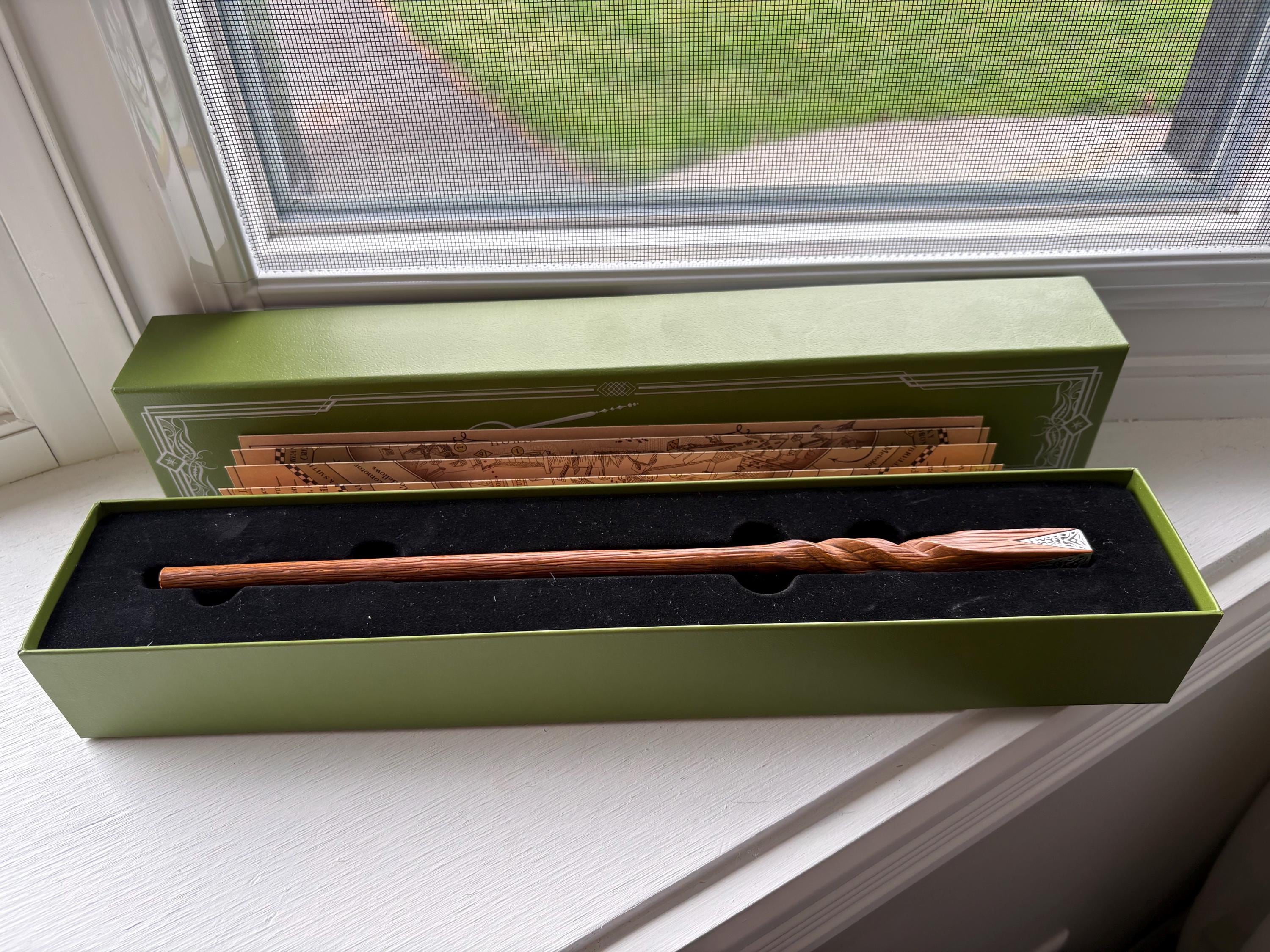 Ollivanders Chestnut and Unicorn Hair Interactive Wand From