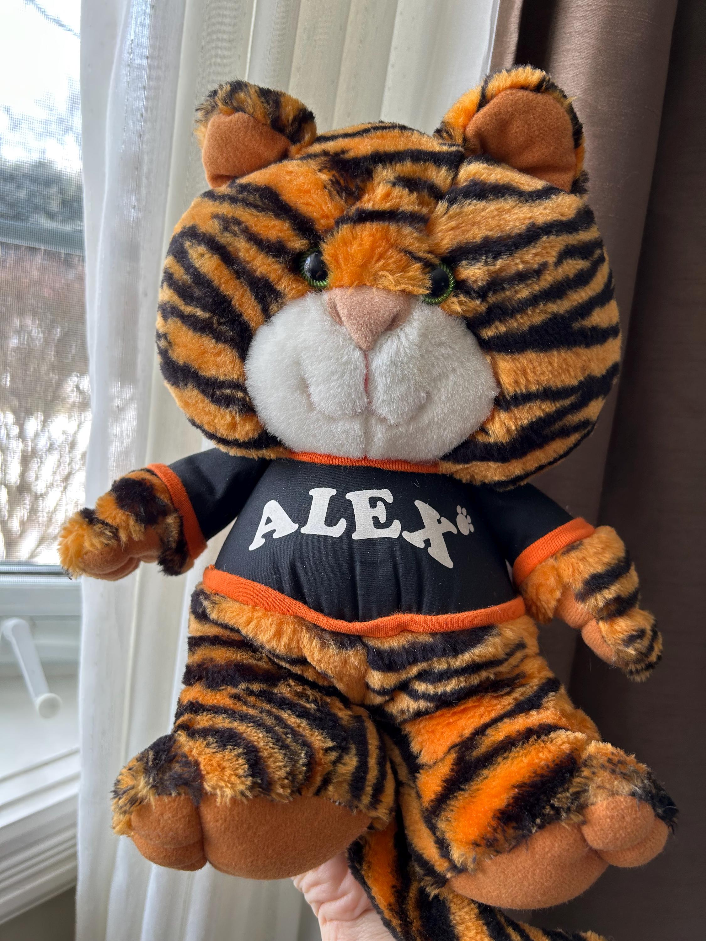 Purring Tiger Plush Toy - 90s Vintage Toys - ALEX TIGER Plushie - Stuffed Animal - Avon Canada - No Batteries Required