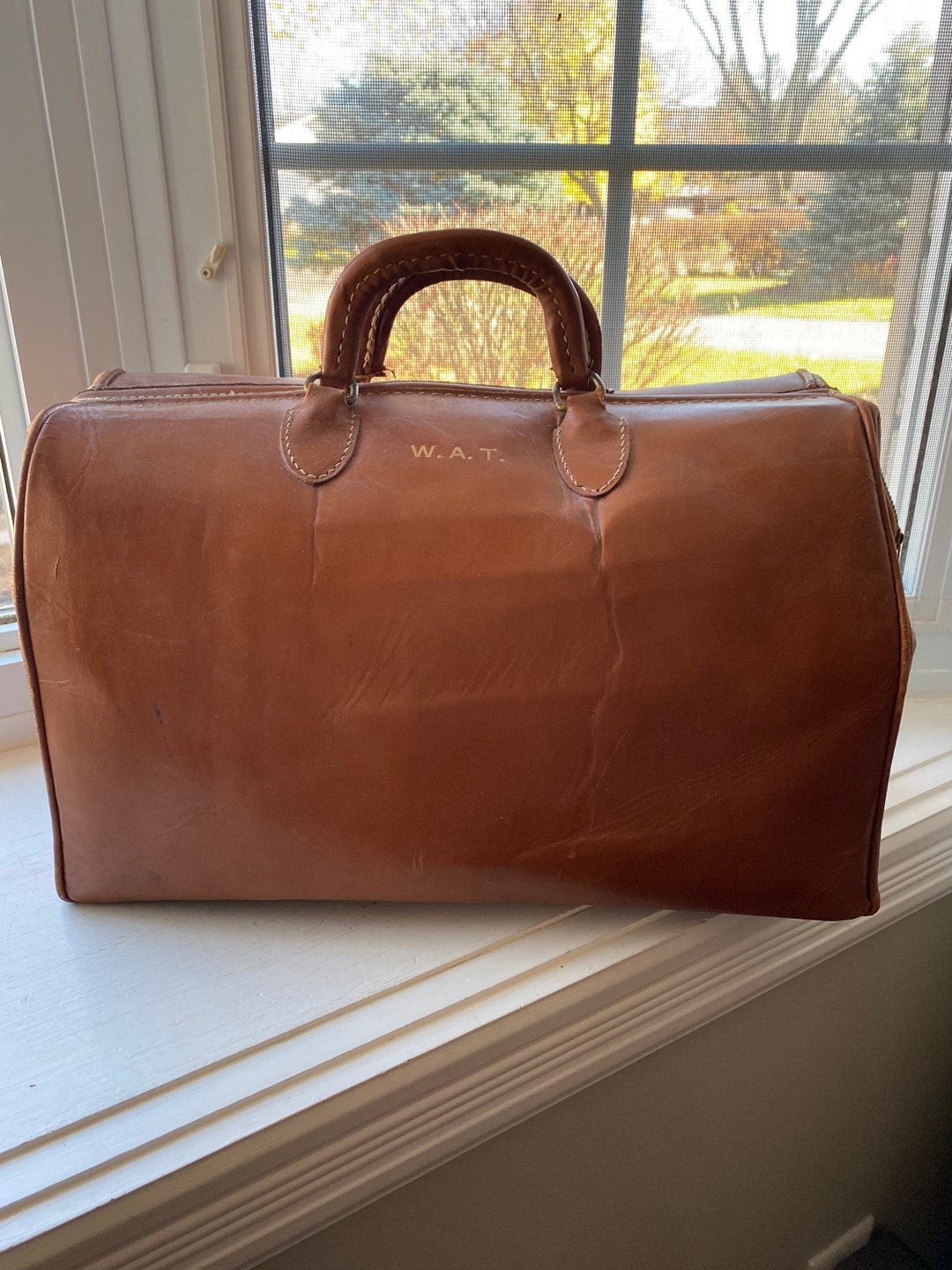 Vintage Brown Leather Doctors Bag, House Calls Bag, Physician Bag