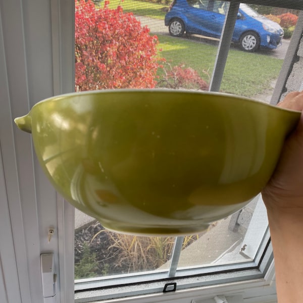 Vintage Avocado Green Pyrex Cinderella Bowl #443 2.5 Quart, Vintage Green Verde Pyrex Mixing Bowl