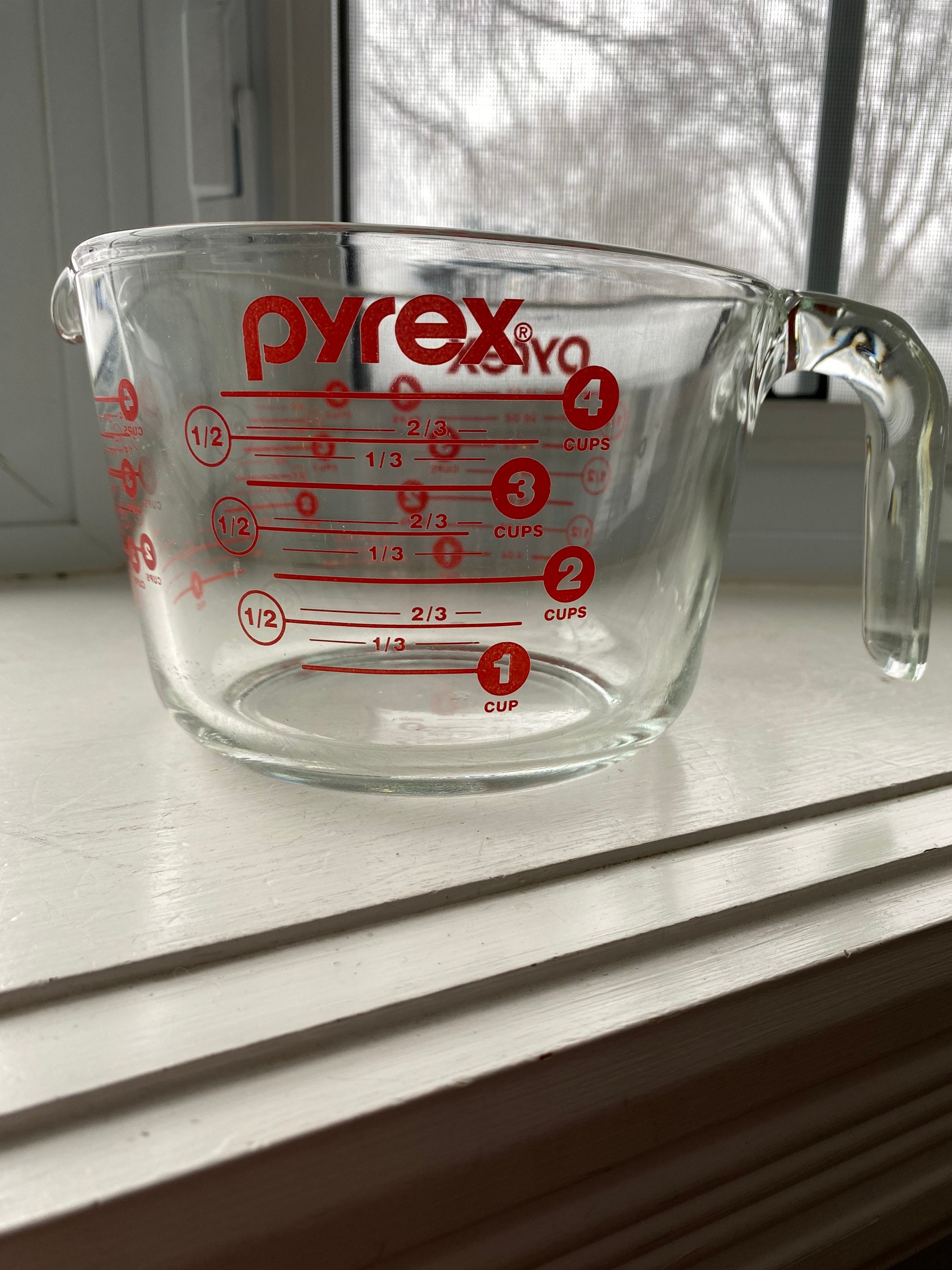 Glass Pyrex 4 Cup 1 Quart 32oz Glass Measuring Cup Red Print Handle & Pour  Spout