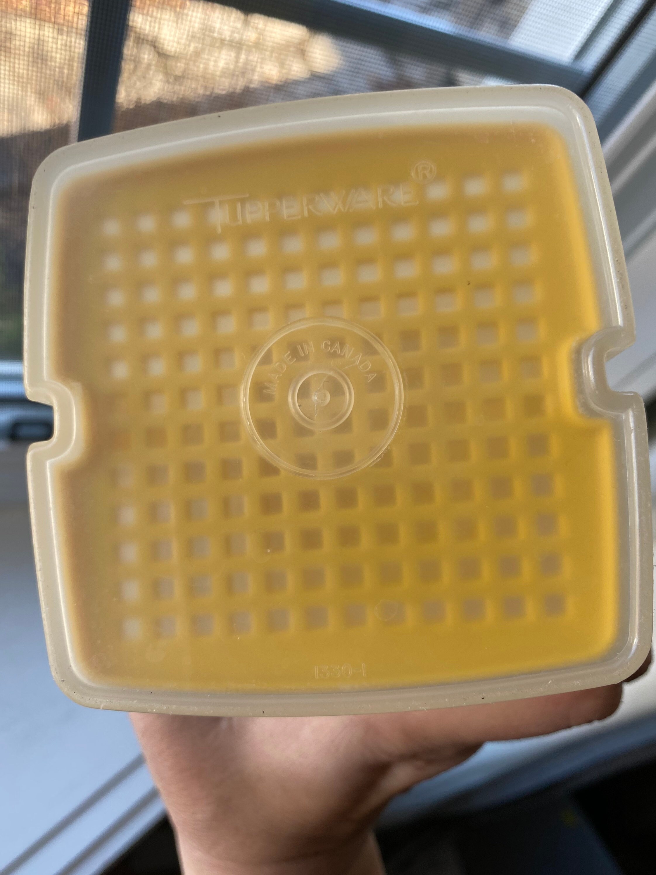 Lot De 3 Boîtes Tupperware Vintage Jaunes - Pots à Cornichons Et Condiments