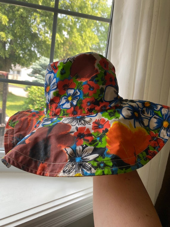 Vintage Floral Hat, 1970s Floppy Wide Brim Sun Hat, Groovy 