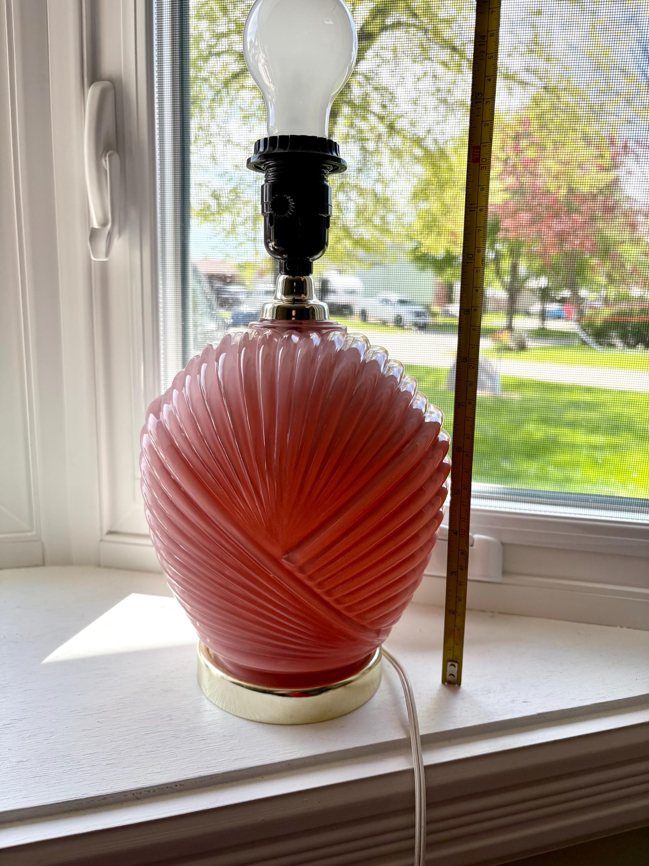 Retro 1980s Art Deco Inspired Shell Table Lamp, Dusty Rose Pink