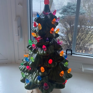 Vintage Ceramic Green Christmas Tree With Lights, Very Collectible, 1970’s