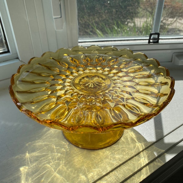 Vintage Amber Yellow “Fairfield Amber” Cake Stand by Anchor Hocking