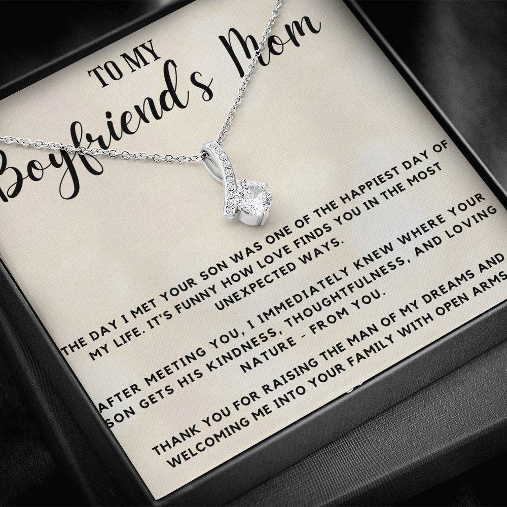 Buy Boyfriend Mom Necklace, Gift for Boyfriend Mother, Birthday Gift, Christmas Gift, Mothers Day Gift for Boyfriends Mom, 14kt Gold Fill Silver