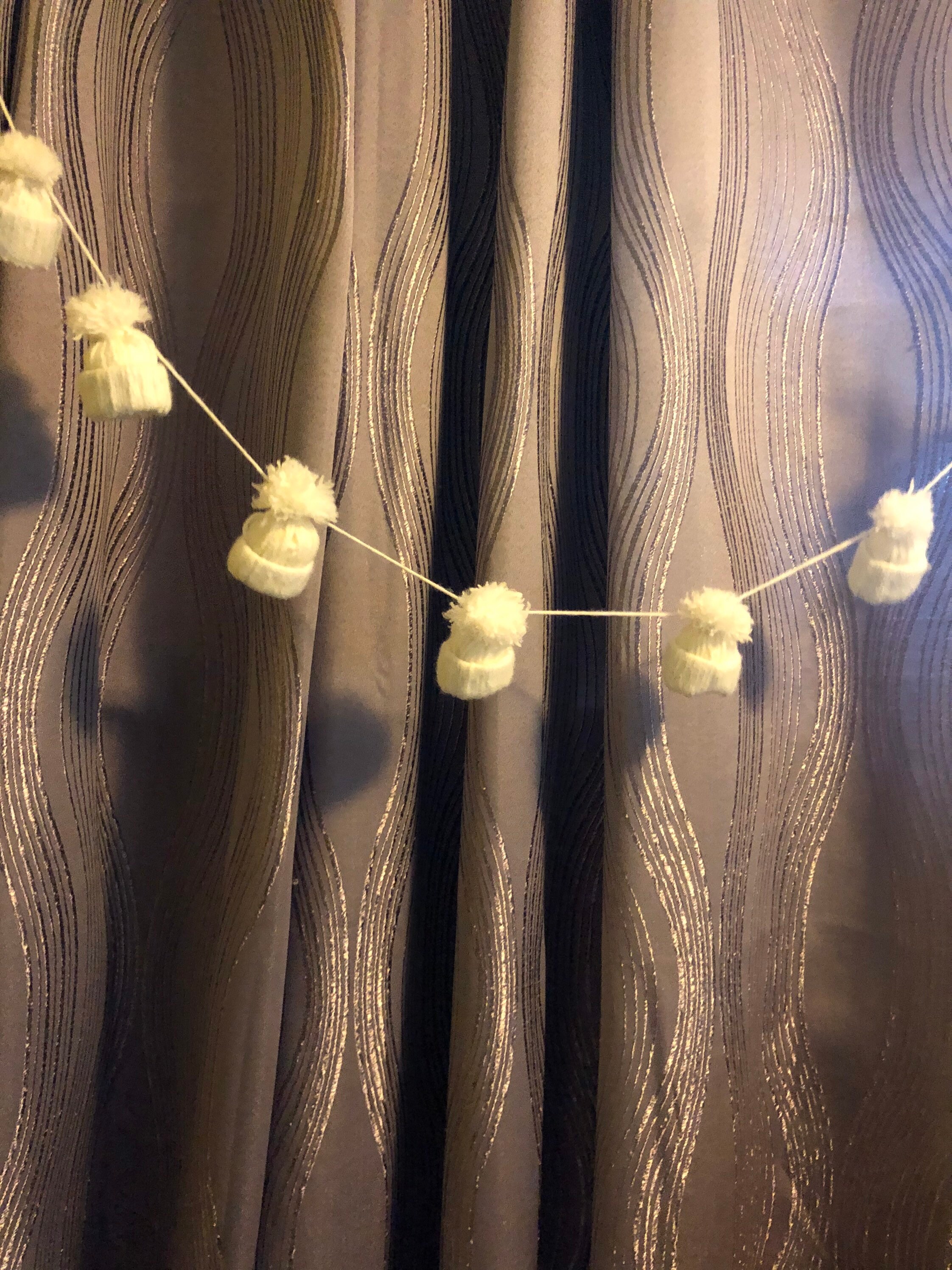 Mini hat garland. Winter hat garland. Mini Pom Pom hat. Winter Etsy