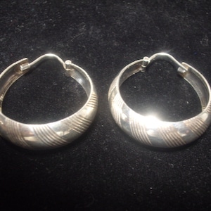 Superb Ribbed Swirls Wide HOOP EARRINGS in Sterling Silver