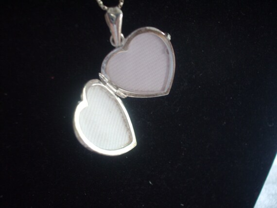 Amazing Flowered Heart Sterling Silver Locket and… - image 3