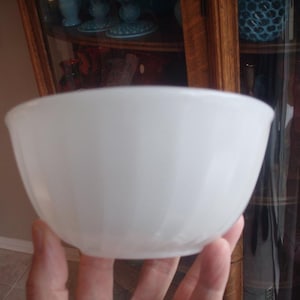 Fire King Ovenware 6&quot;  Anchor-White SWIRL Mixing Bowl