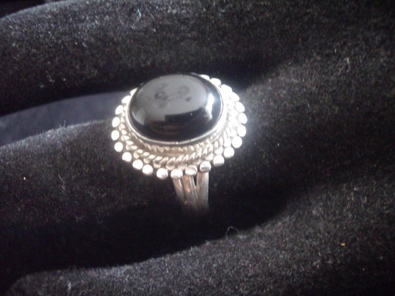Superb BLACK ONYX In A Layered Gallery Sterling S… - image 2