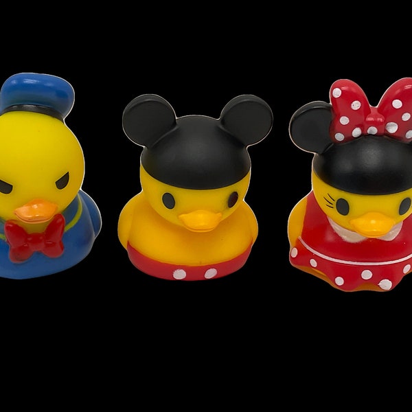 Mickey Minnie Donald Lot de 3 canards en caoutchouc Disney 5,1 cm Duckz