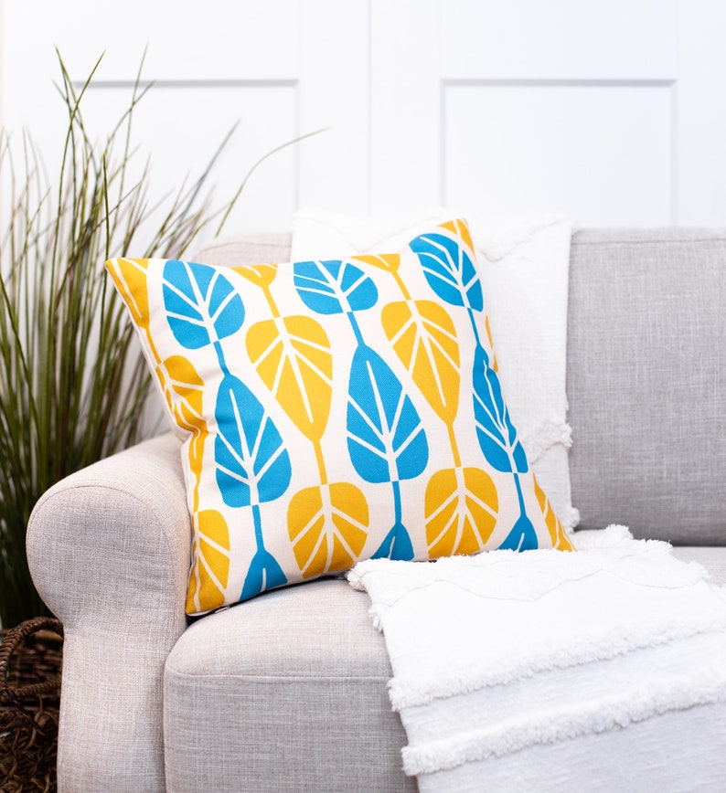Pillow Covers,Floral Pillows Throw Pillows Decorative Pillows Yellow /& Blue Spring Throw Pillow Cover Collection Throw Pillows 18 x 18