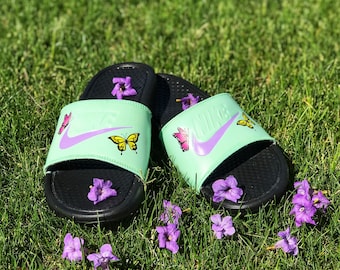 brud Arena mastermind Custom Painted Nike Butterfly Slides - Etsy