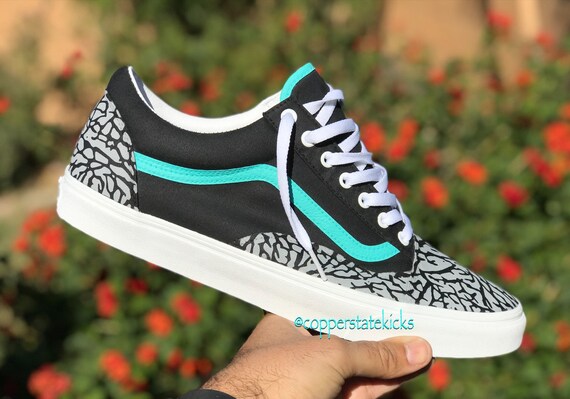 Custom Painted Old Skool Vans Atmos -  Sweden