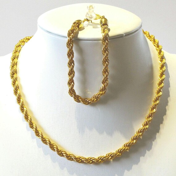 Gold jewelry sets for her discount