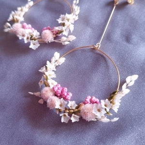 New - Dangling earrings stabilized and dried flowers white pink pastel - Gilded with 24 k fine gold - Country wedding jewelry