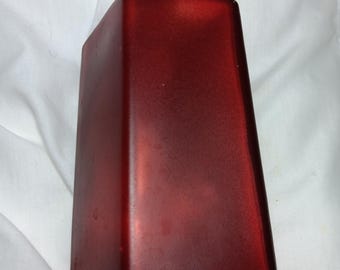 C Verre d'art rouge givré des années 1950/70, marqué « MOD DEP », en très bon état vintage.  Pas de bouchon, mais le verre n'a pas d'éclats ou de craquelures. Doux !