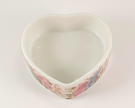 Vintage 1994 Lefton China Porcelain Trinket Box f… - image 4