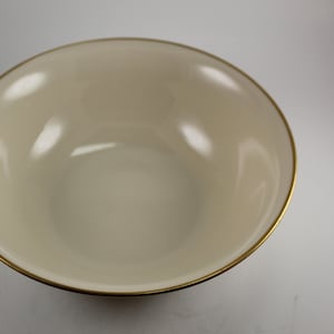 1980 Avon President&#39;s Club Vegetable Bowl, By Lenox, In Vintage Very Good To Excellent Condition.  Classic Avon Memorabilia! Was 25, Now 19!