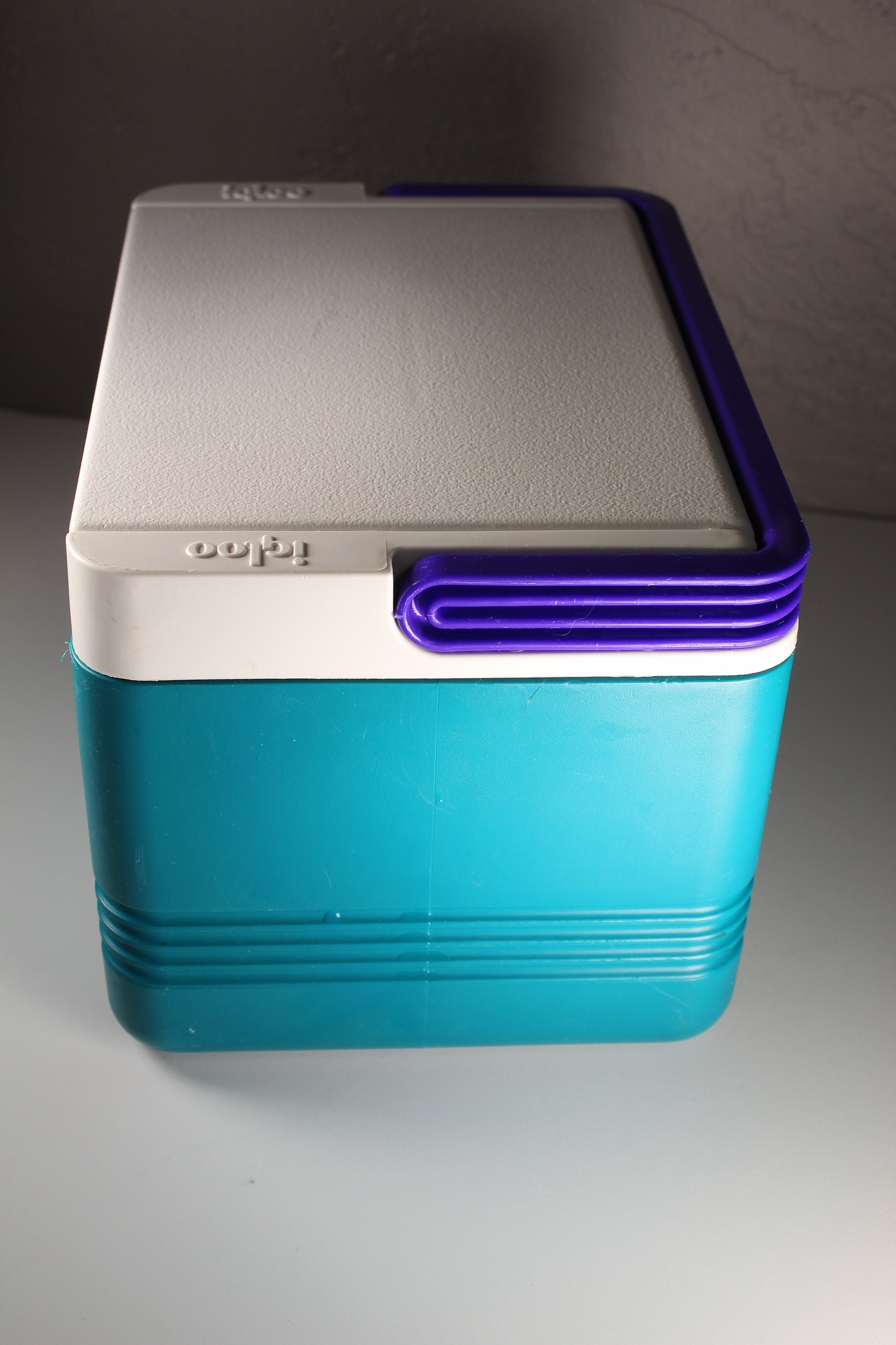 1980 igloo cooler