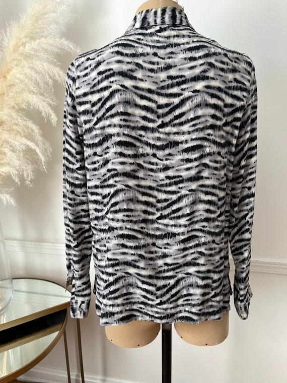 Vintage Allison Taylor Zebra print blouse 100% si… - image 8