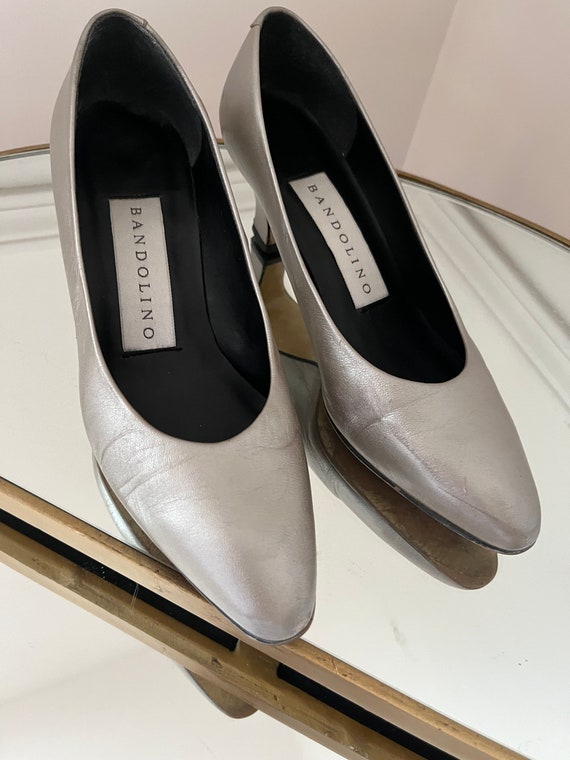 Vintage Bandolino silver pumps 1980’s style pumps… - image 3