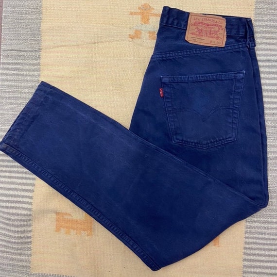 Vintage Levi’s mom jeans