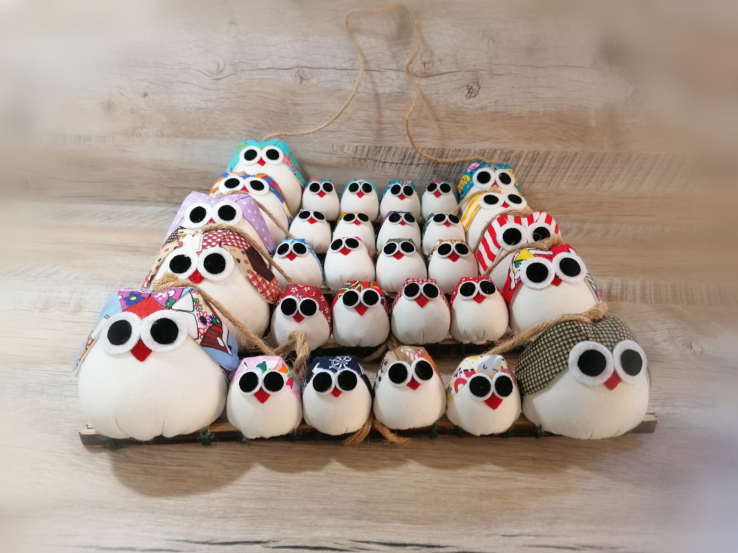 Famille de 6 Hiboux Personnalisés Faits à La Main