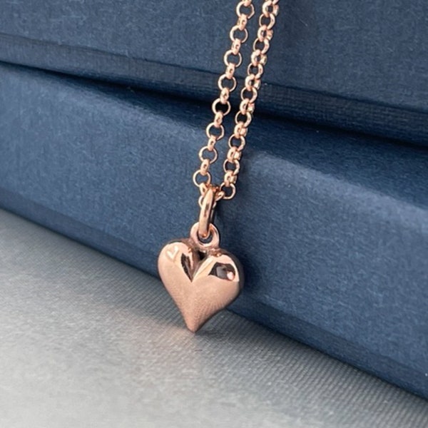 Rose Gold Heart Charm Necklace. Rose Gold Love Heart Pendant. Delicate Heart Charm in Rose Gold. Rose Gold Necklaces. Gift for her.