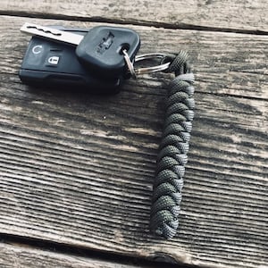 Next Day Shipping On Select Items! Paracord Keychain | Choose Your Color | Keyring | Key Fob | Keyring Included | 40 Colors