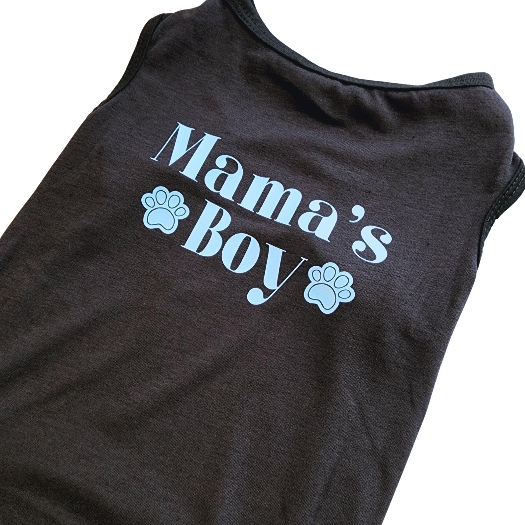 Mama's Boy - T-shirt pour animal de compagnie - T-shirt pour chien - T-shirt pour chien - Vêtements pour chien Vêtements pour chien - T-shirt pour chien noir blanc rose - Débardeur pour chien PoochieTees.com