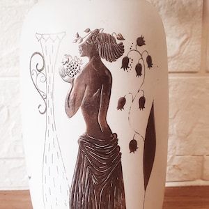 Vintage 1960s Swedish Stig Lindberg vase