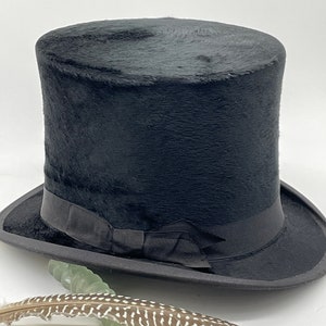 Beaver Fur Top Hat With Leather Case 