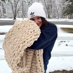 Handmade Chunky Knit Blanket | Tan, Neutral, Couch Throw | Soft, Thick and Cozy Knot Blanket | Home decor and Bedding