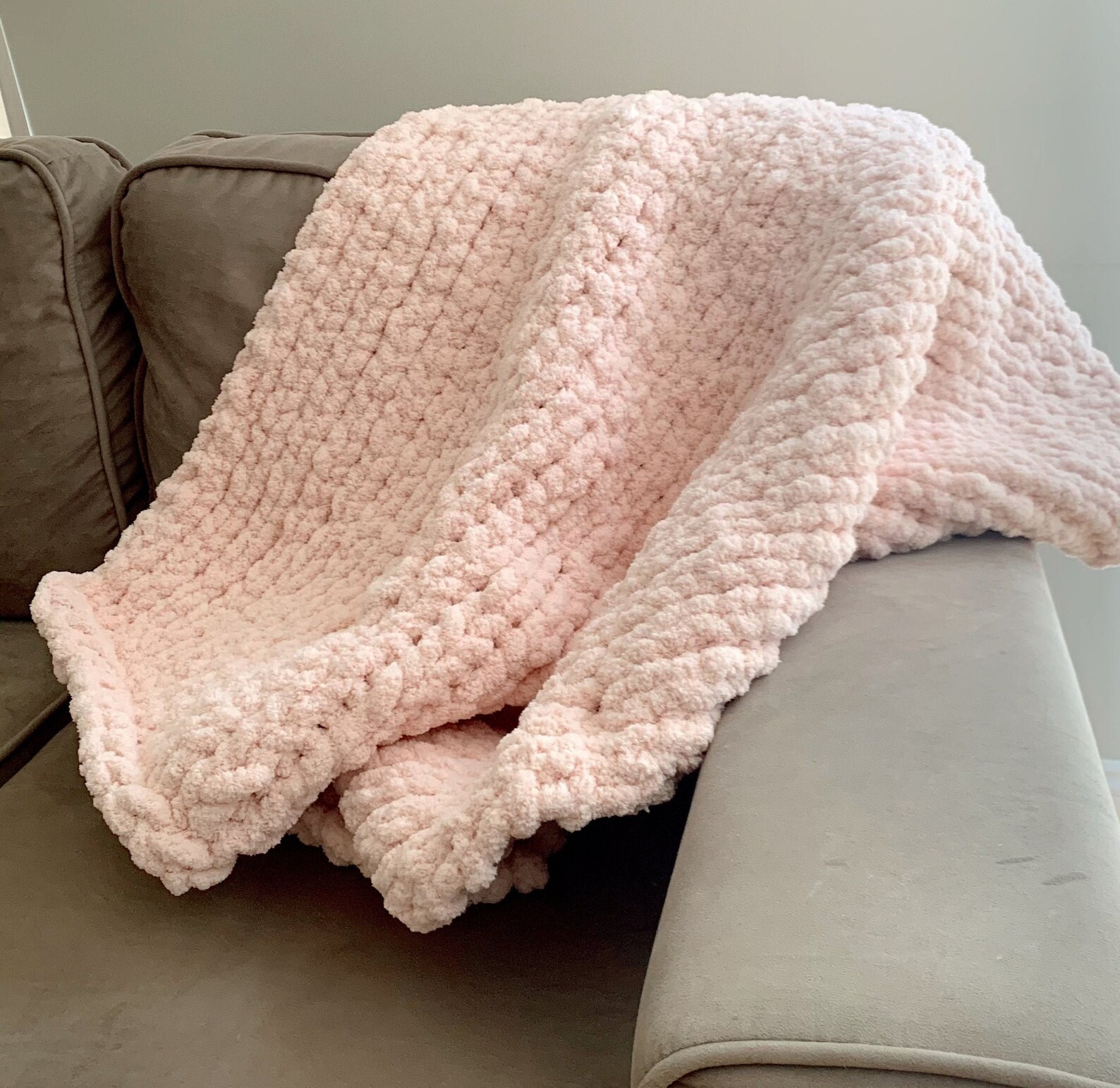 SALE Pink Chunky Knit Blanket Soft Handmade Throw Big Blush | Etsy