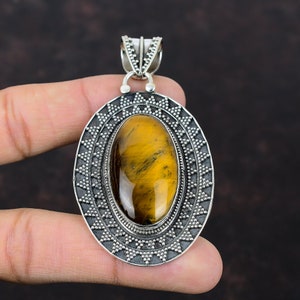 Handmade Tiger&#39;s Eye 925 Sterling Silver Pendant: Vintage Gemstone Jewelry