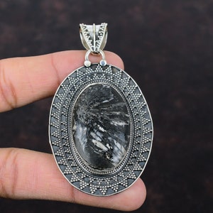 Chrysanthemum Gemstone Pendant: Handmade 925 Sterling Silver Vintage Jewelry