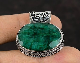 Ciondolo con smeraldo sfaccettato dello Zambia: argento sterling 925 vintage, fatto a mano