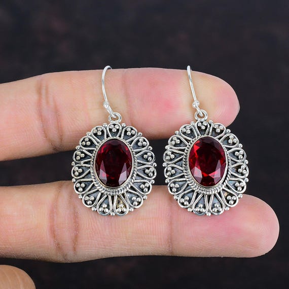 Orecchini Ovali In Granato Del Mozambico Fatti A Mano: Regali Di