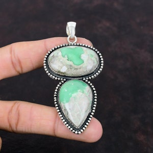 Handmade Variscite 925 Sterling Silver Pendant: Vintage Gemstone Jewelry