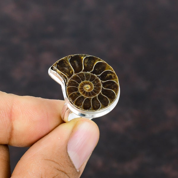 Ammonite Bague Fossile Bijoux en pierre précieuse 925 Bague en argent sterling Bague réglable Ammonite Bijoux fossiles Déclaration faite à la main Bague Cadeau pour elle