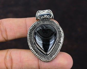 Colgante de psilomelano hecho a mano: piedra preciosa vintage de plata de ley 925